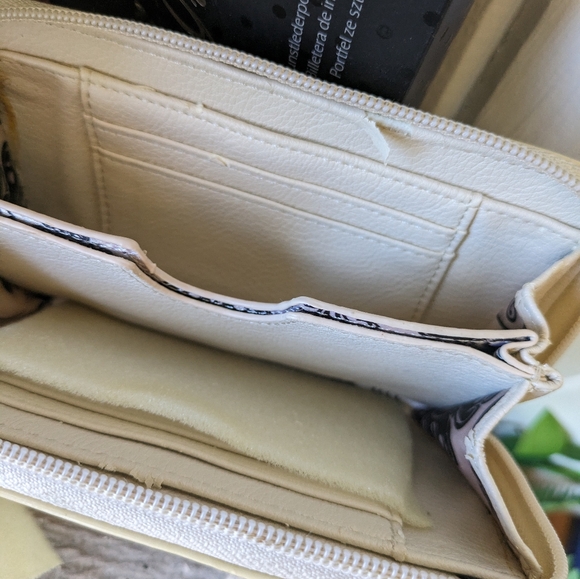 Vintage Grace Adele purse and wallet. - Picture 5 of 6